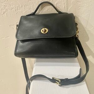 Vintage coach court bag